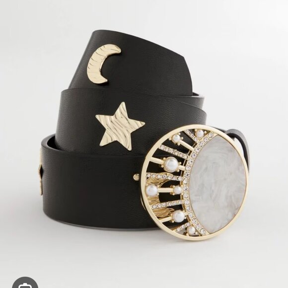 NWT CHICO\'S LEATHER MOON AND STAR gold hardware belt